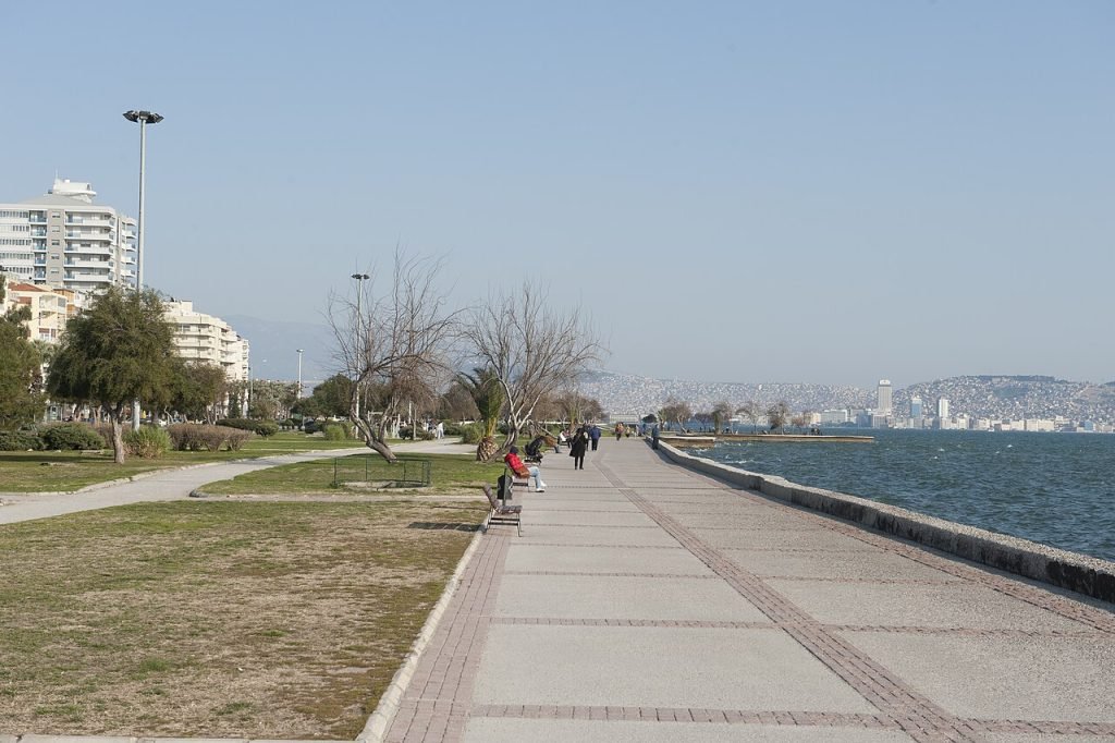 Bostanlı / Mavişehir